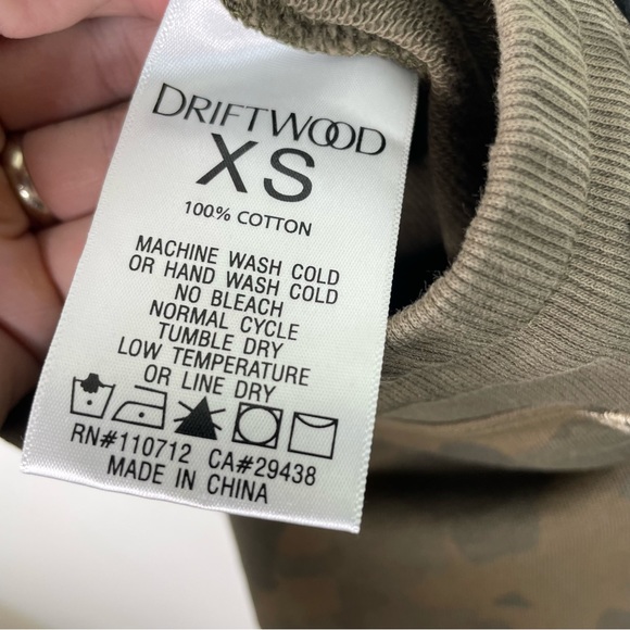 New Driftwood Stevie Floral Embroidered Joggers Pants Size X-Small Camouflage - Picture 5 of 8